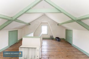 Attic room- click for photo gallery